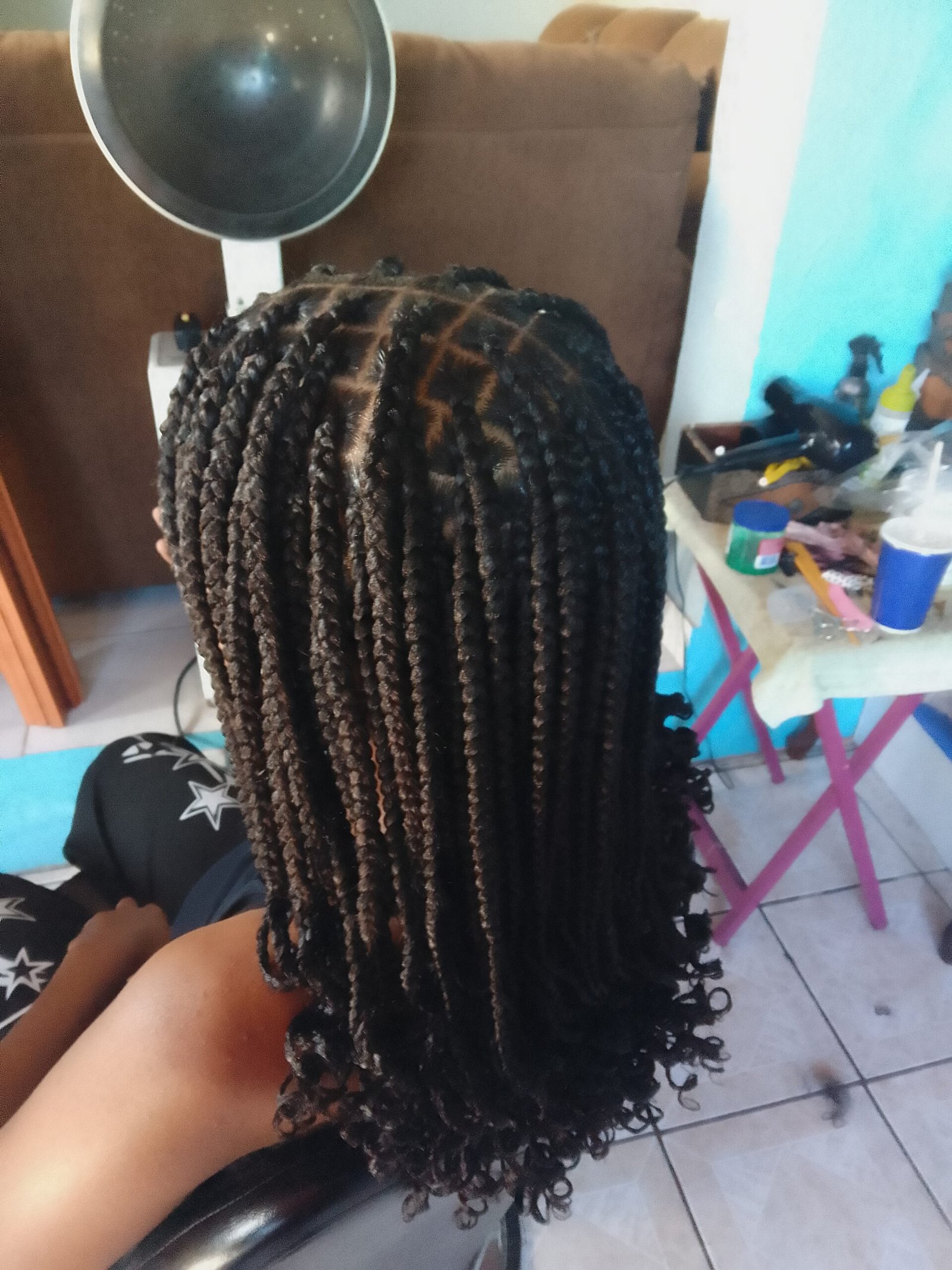 Knotless